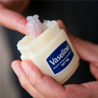 Three Beauty Uses for Vaseline