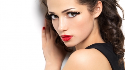 Fall’s Hottest Eye Makeup Looks Are Here