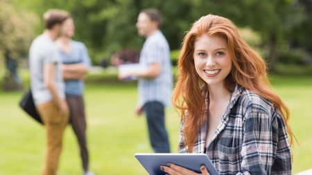 Flannel Hair Colour Looks To Be One Of Fall’s Biggest Hair Trends