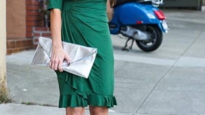 Prettiest Dresses For Your September Work Wardrobe