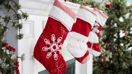  7 Beauty Stocking Stuffers Under $10