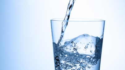 Dry Fasting – An Extreme New Wellness Trend