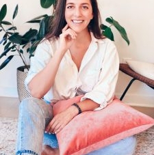 Q & A With Holistic Nutritionist & Wellness Expert Erin Levine