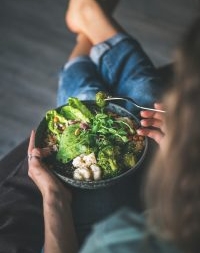 High Fiber, Low Carb Foods To Add (Or Keep) To Your Diet In 2022