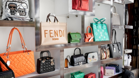 How To Spot A Fake Handbag