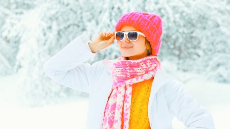 Top 2023 Autumn / Winter Accessory Trends