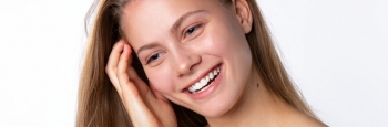 Skinimalism: The Minimalist Approach to Beauty in 2024