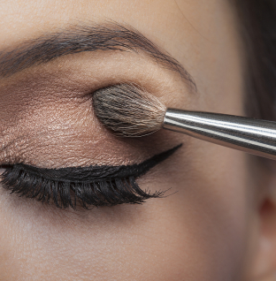 2025 Eyeshadow Trends: The Hottest Looks to Try This Year